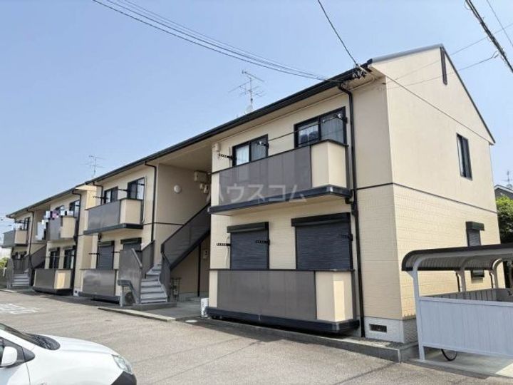 アレーゼIAの外観