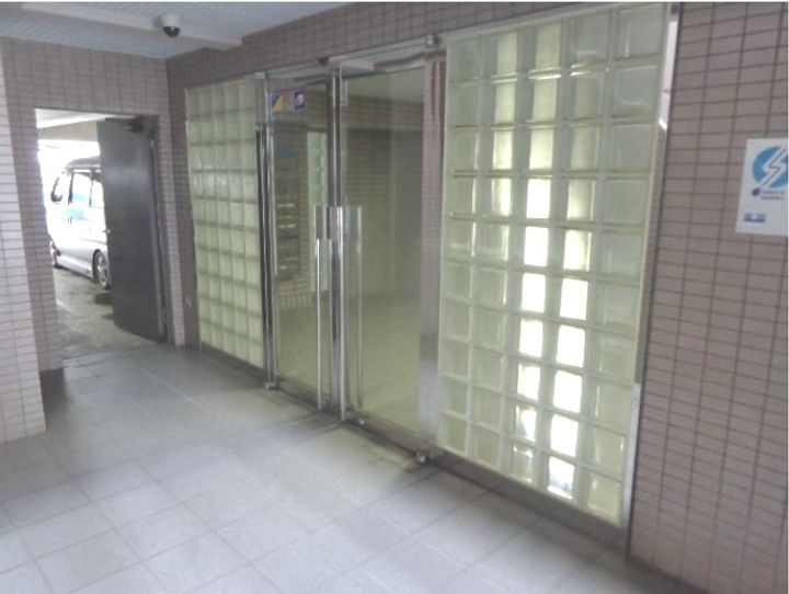 神奈川県横浜市神奈川区新町(マンション)の賃貸物件の地図