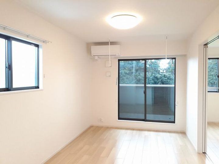 埼玉県加須市北小浜(アパート)の賃貸物件の居間