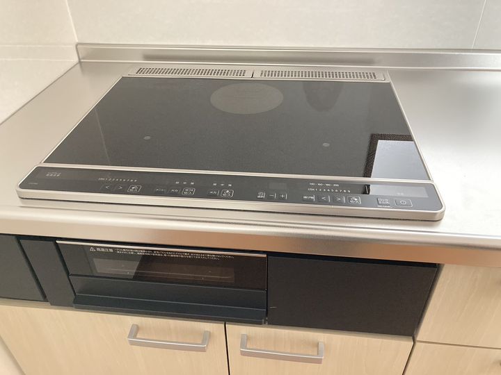 プレジール泰西 105のキッチン