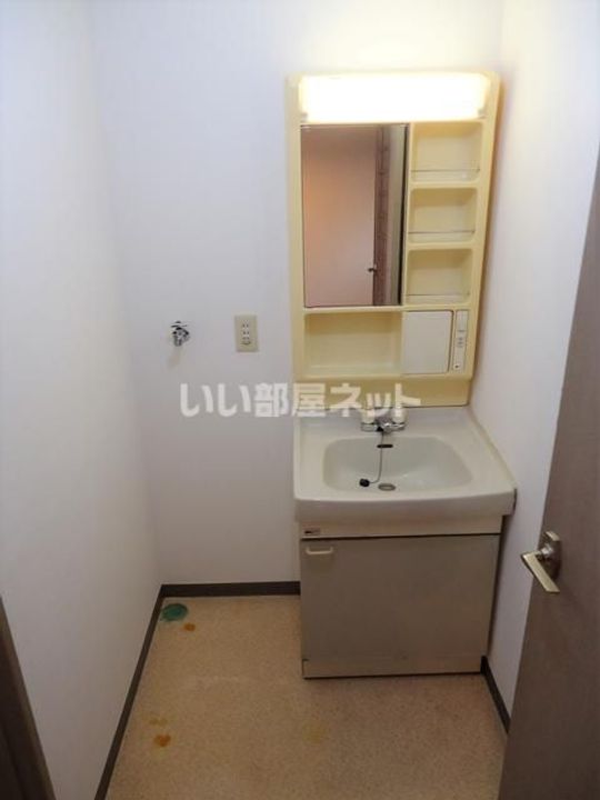 福島県郡山市安積町日出山2(マンション)の賃貸物件の内装