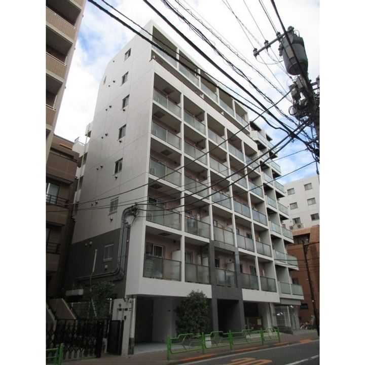 コスモリード月島の外観