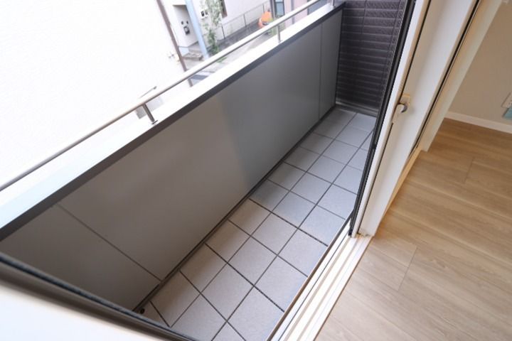 ブラウンIIIの内装
