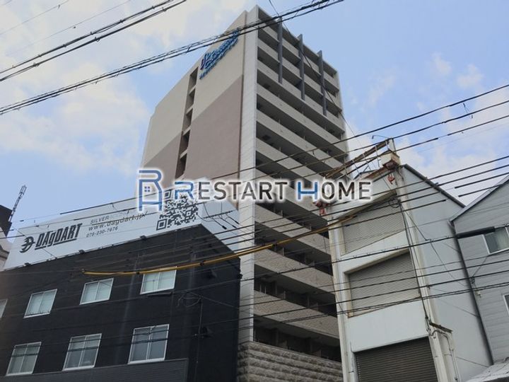 プレサンス三宮エレガンシアの外観