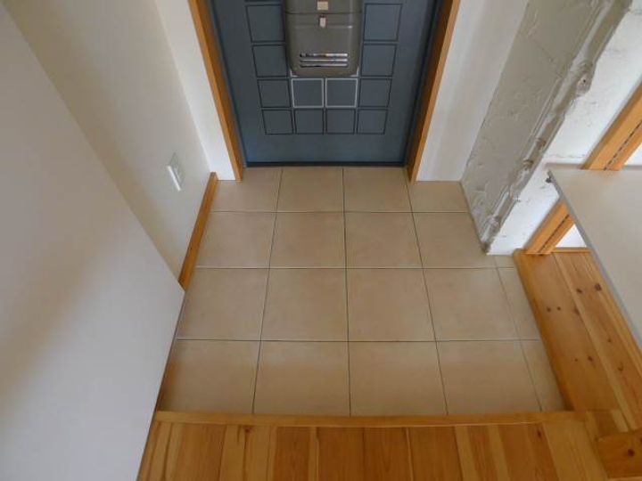 愛知県名古屋市中村区黄金通3(マンション)の賃貸物件の玄関