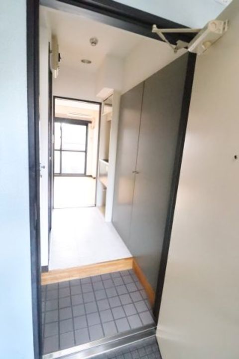 コーポレージ中葛西の玄関