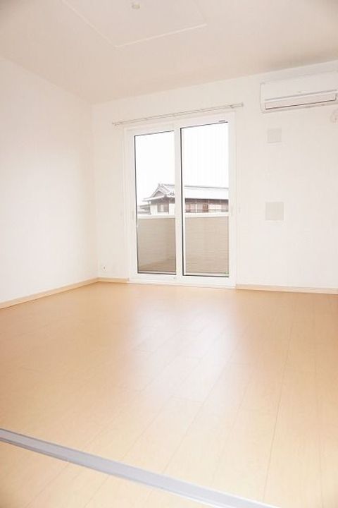 メゾン・グランディールの居間