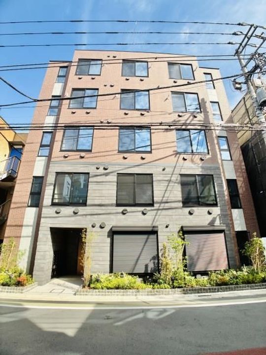 COMPOSITE目黒鷹番の外観