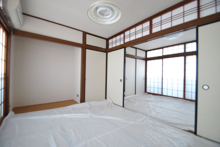 赤津マンションの内装