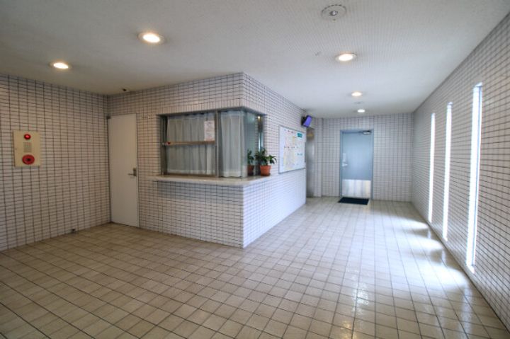 サニークレスト南林寺の地図