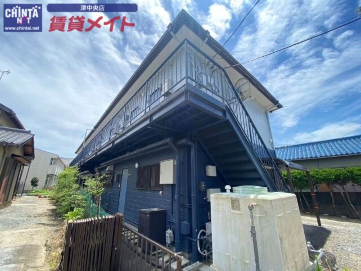 コリーヌ栗真の地図