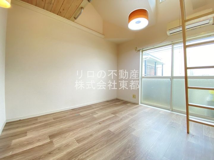 パストラーレ経堂の居間