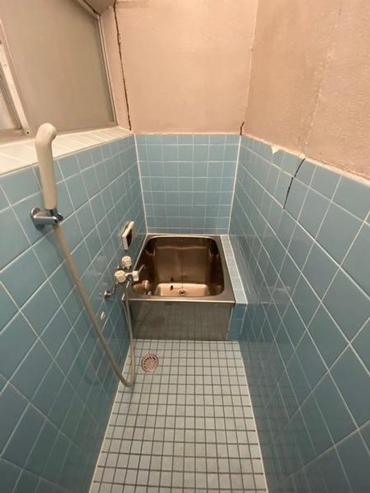 大阪府寝屋川市萱島東2(一戸建)の賃貸物件の風呂