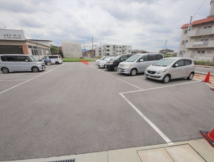 上田ハイツの地図