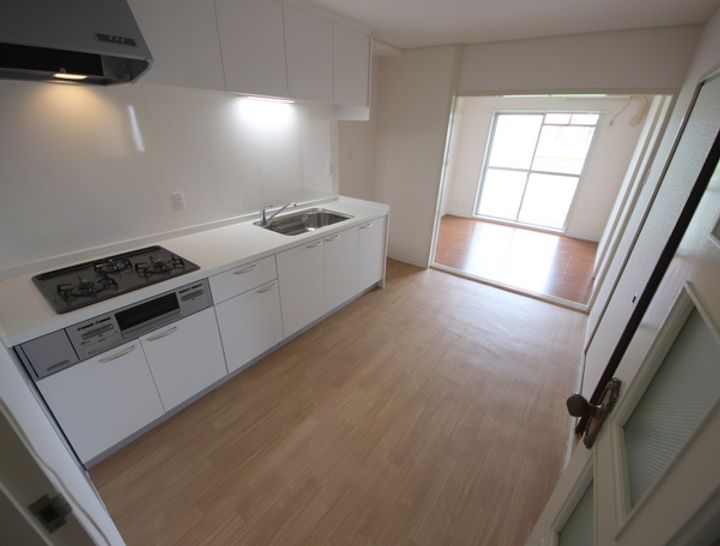 上田ハイツの居間