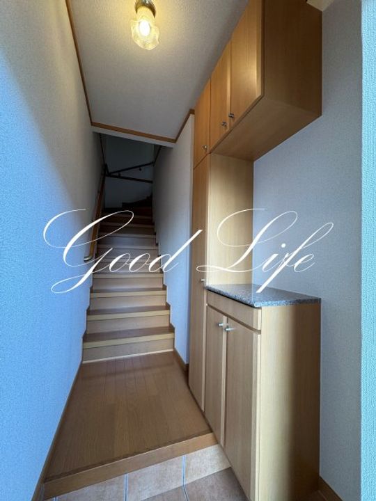 兵庫県加東市社(アパート)の賃貸物件の玄関