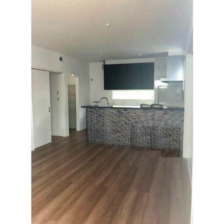 神奈川県横浜市戸塚区品濃町(一戸建)の賃貸物件の居間