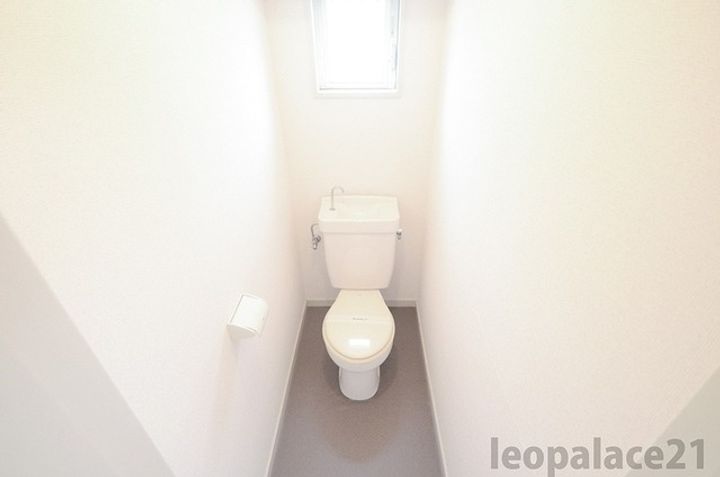 レオパレスアームスの内装