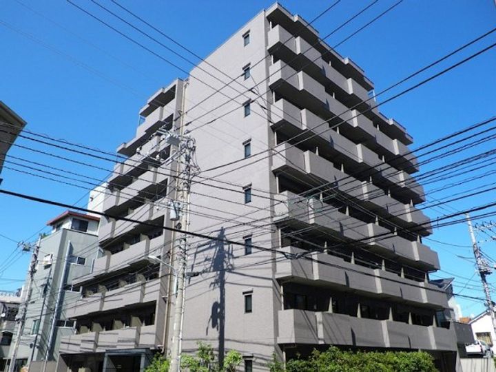 ルーブル大森八番館の外観