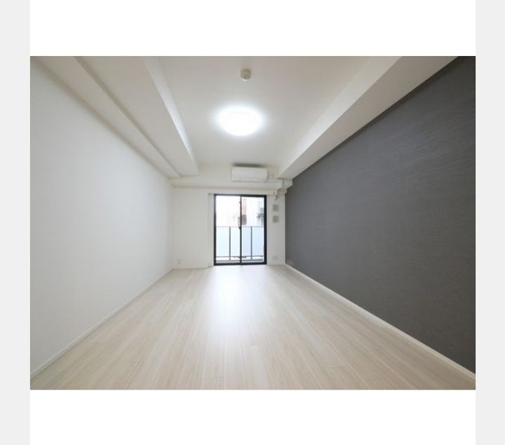 コンフォリア秋葉原EASTの居間