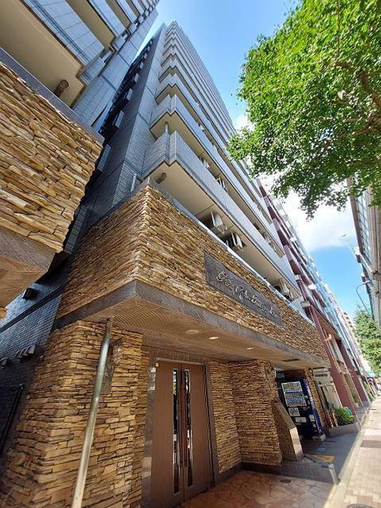 グランド・ガーラ幡ヶ谷Eastの外観