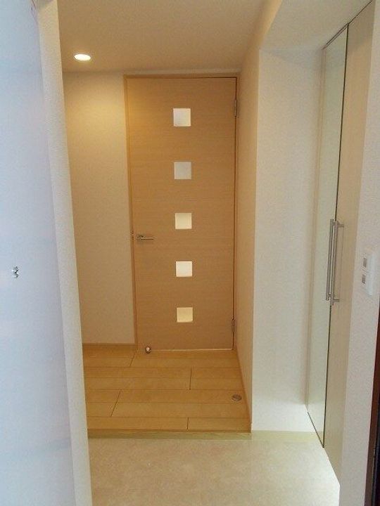 フーレビラの玄関