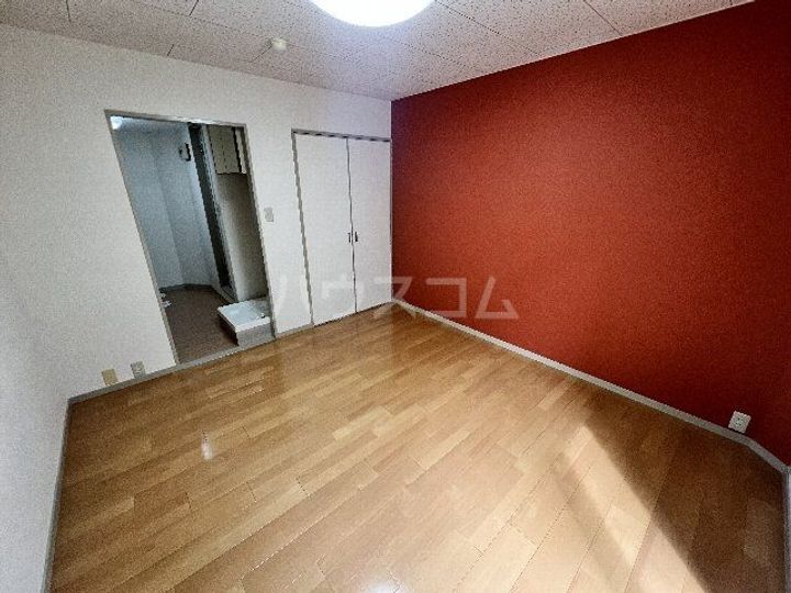 メゾン嵯峨の内装