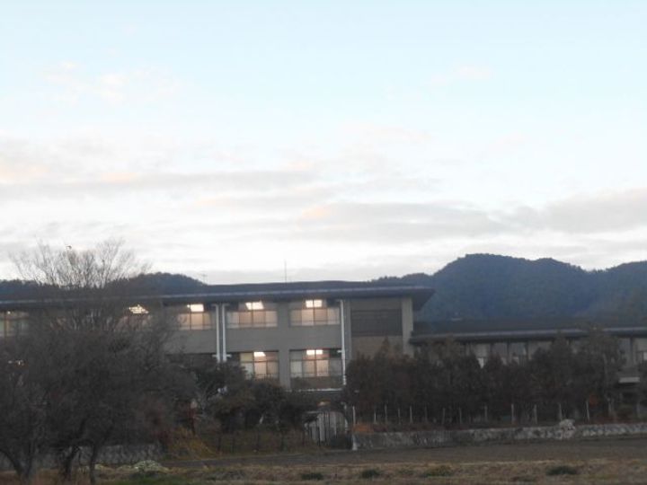 メゾン嵯峨の周辺