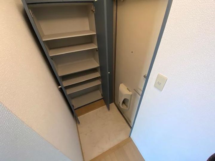 ソフィアメゾンの玄関