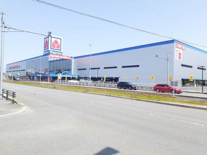 スカット・ワン Bの周辺