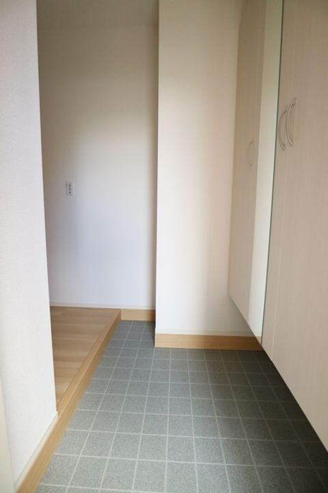 岡山県倉敷市上東(一戸建)の賃貸物件の玄関