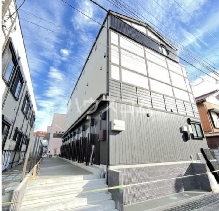 MELDIA岩槻IIの外観