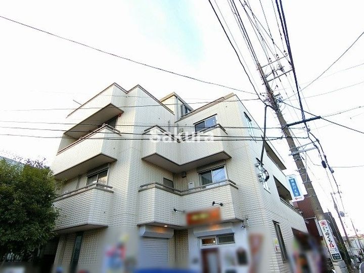 ドレスデンリューの外観