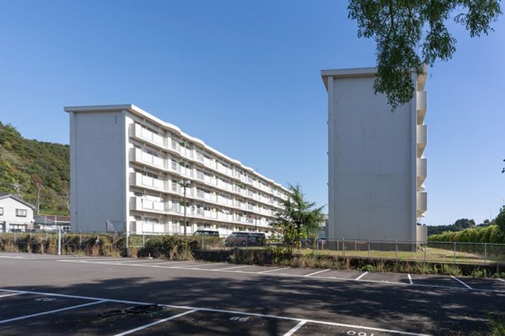 ビレッジハウス楠島「3DK」ゴールドの外観