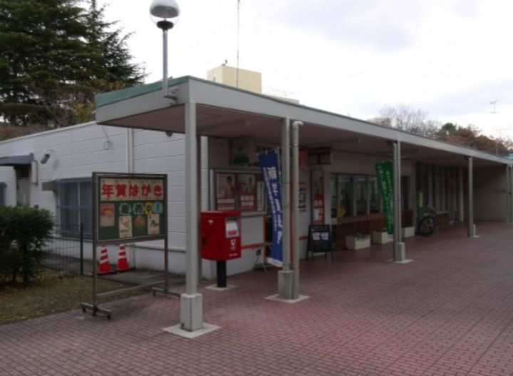 イジュデタッチの周辺