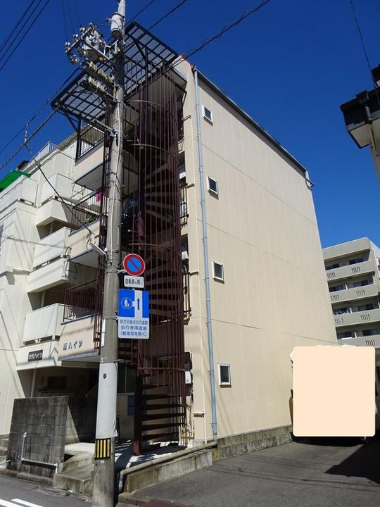 桜ハイツの外観