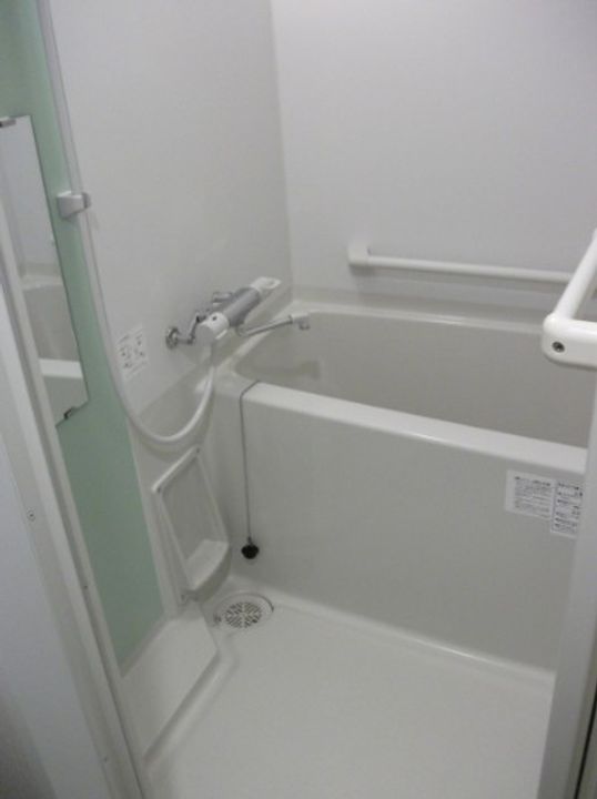 神奈川県横浜市旭区二俣川2(アパート)の賃貸物件の風呂