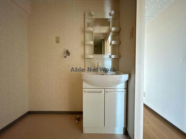 ウベマンションの内装