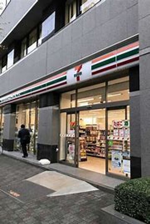 ガラ・グランディ日本橋の周辺