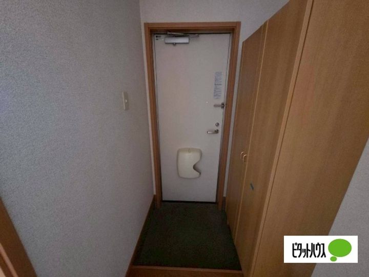 一関ステーション・アベニューB棟の玄関