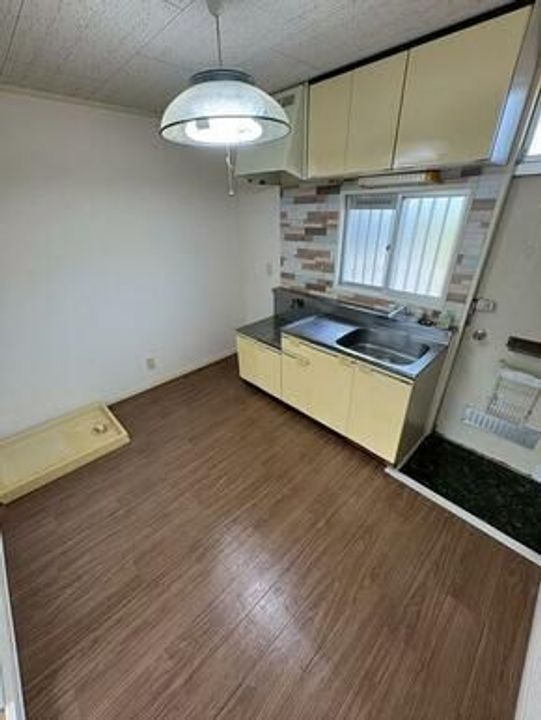 辻ハイツの玄関