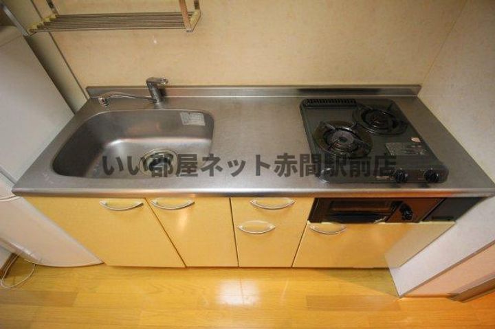 ロイヤルヒルズタワーのキッチン