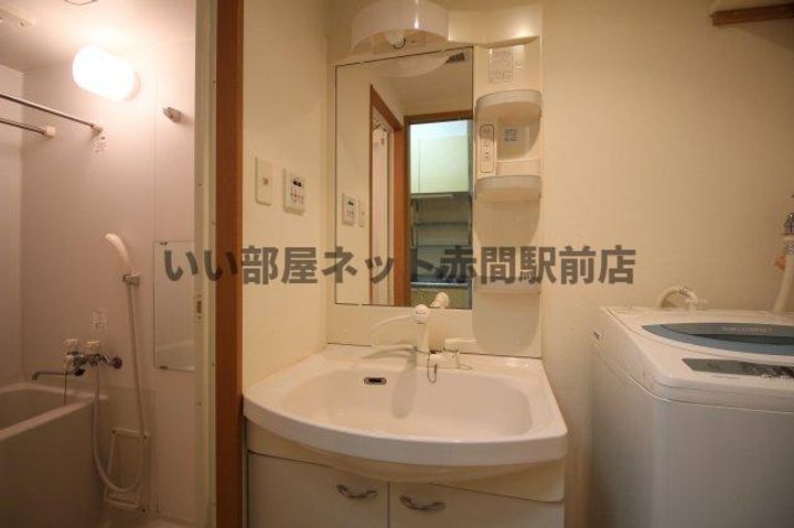 ロイヤルヒルズタワーの内装