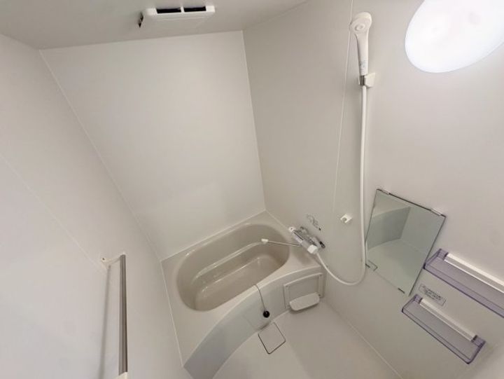 ジーメゾン富雄エヴァースの風呂