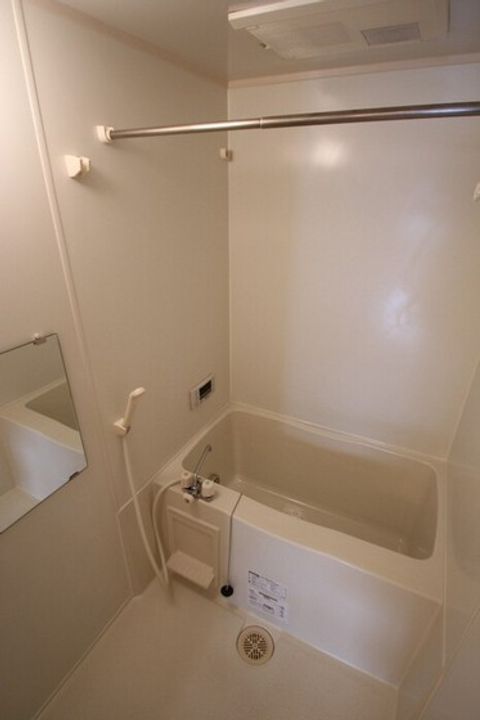 パストラーレ B棟の風呂