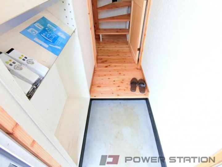 北海道小樽市銭函1(一戸建)の賃貸物件の玄関