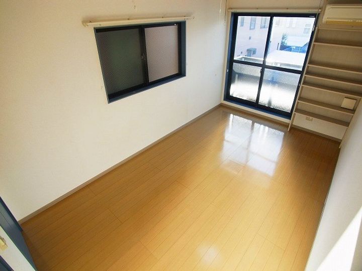 セレ千住の居間