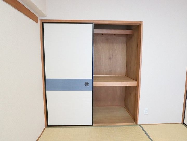 ロイヤルヒルズ梅香の内装