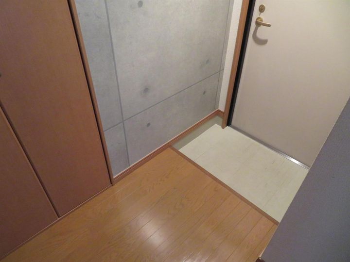 山形県山形市吉原3(マンション)の賃貸物件の玄関