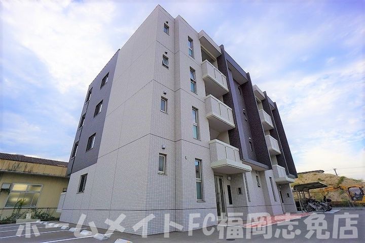 福岡県糟屋郡志免町南里4(マンション)の賃貸物件の外観